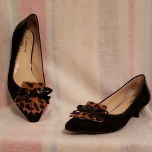 Kiltie kitten heel.